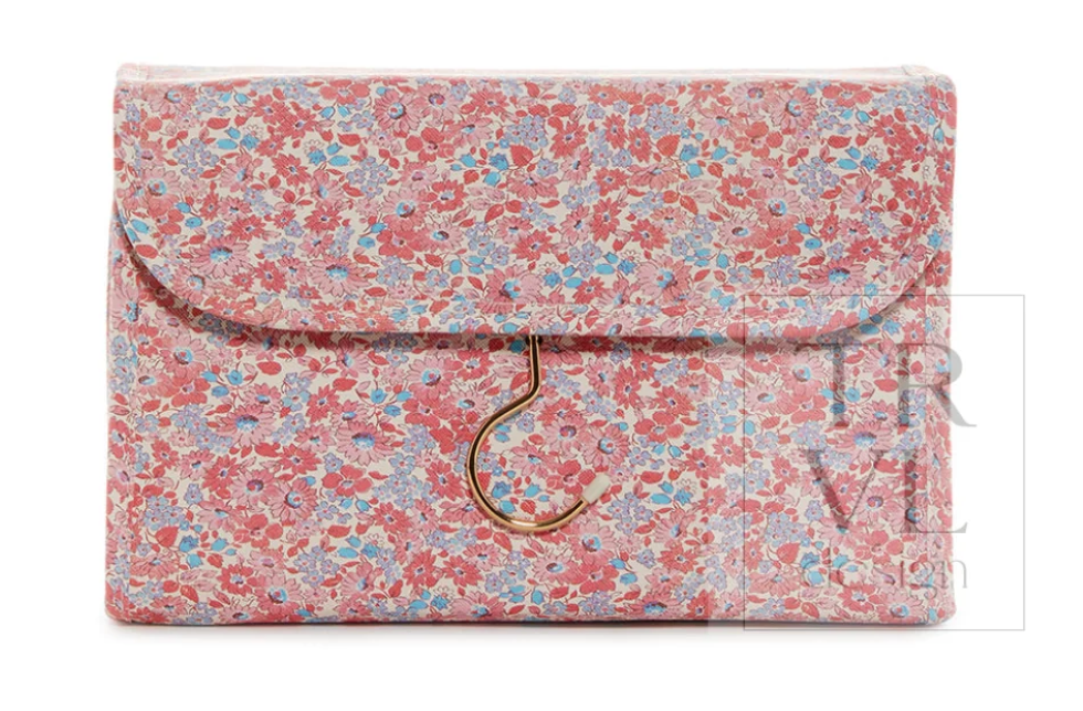 Luxe Hanging Toiletry Case