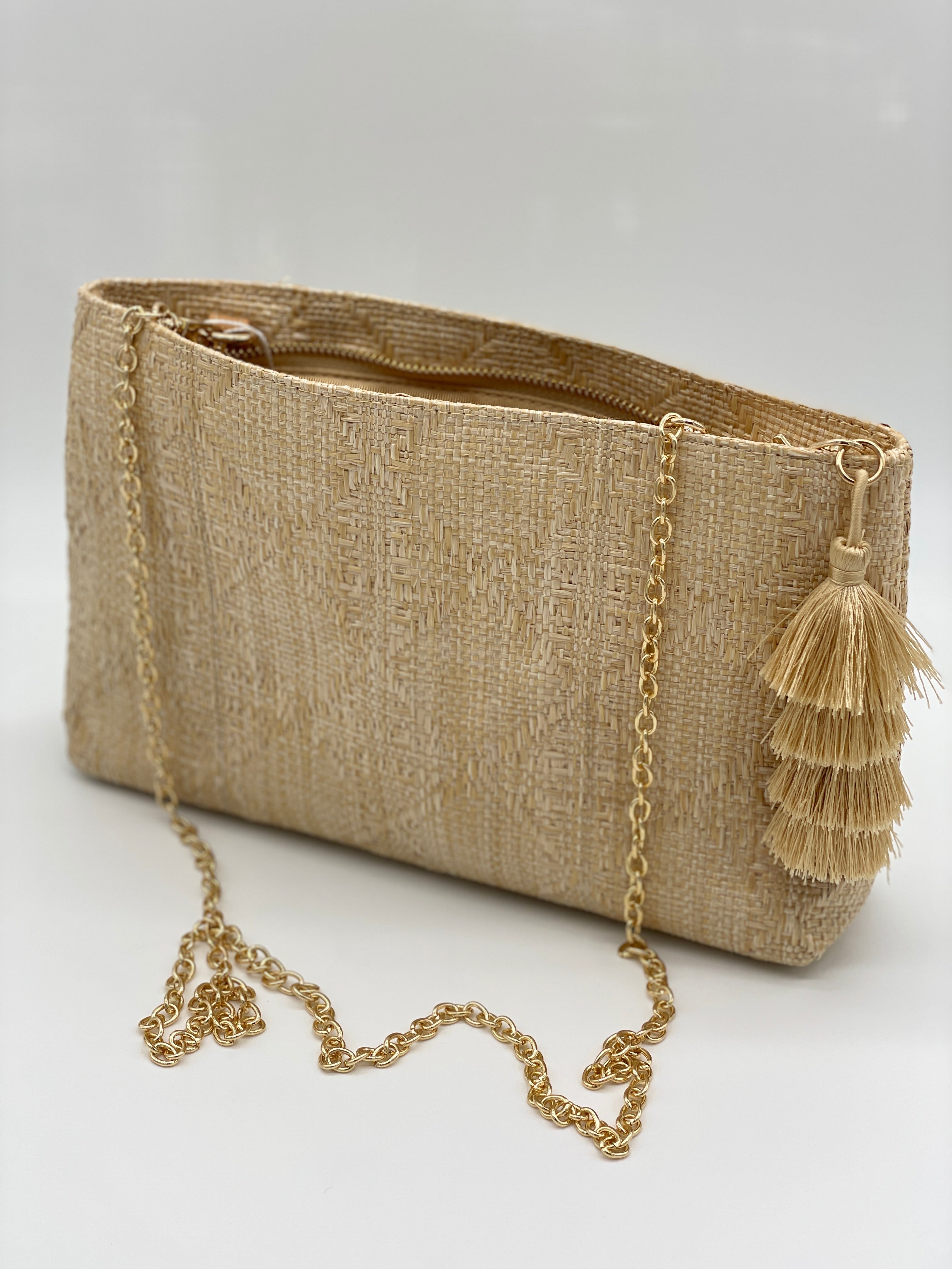 Gold straw clutch hot sale